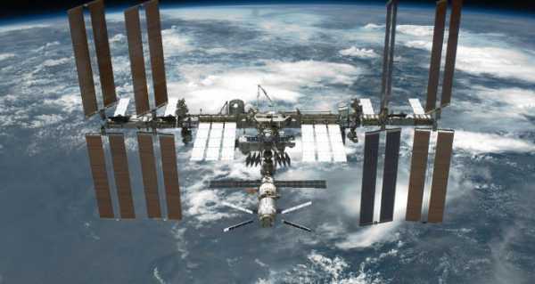 ISS Leaks May Be Caused by Metal Fatigue, Micrometeorite Impact, Source Says