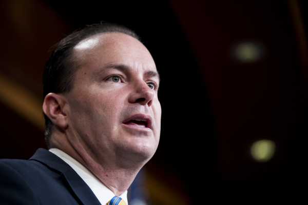 Mike Lee is the conservative favorite to take a seat on the Supreme Court
