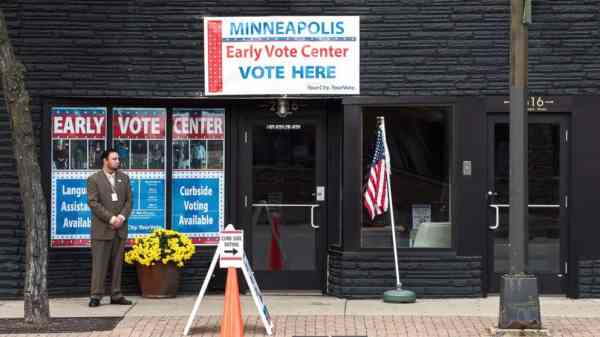 Supreme Court strikes down Minnesota law banning political apparel at polls