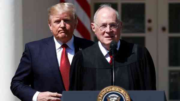 Trump narrows Supreme Court shortlist: Sources