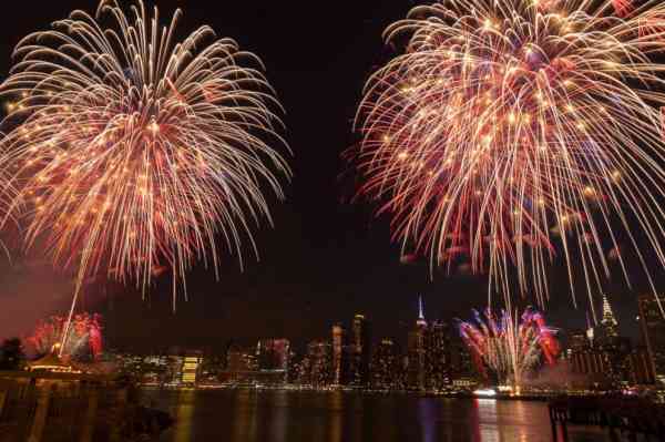 Half of July 4 fires caused by fireworks: Trade group
