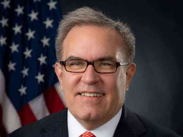 Ex-coal lobbyist to fill in as EPA chief after Pruitt's resignation?
