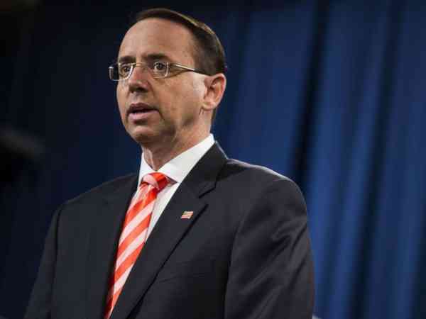 Deputy AG Rosenstein, who oversees Mueller probe, to meet with Trump on Thursday