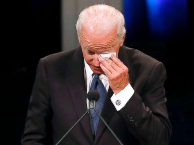 John McCain's pallbearers feature notable figures, friends to honor the 'maverick'