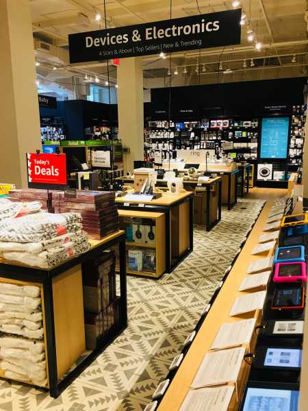 Amazon’s new store, Amazon 4-Star, is both a dream and a nightmare