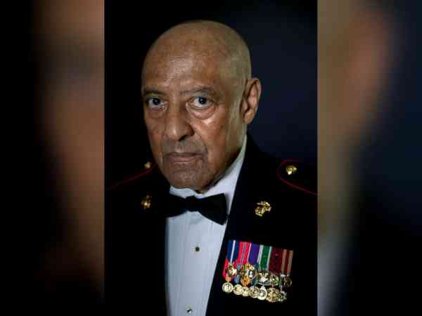 50 years later, Marine awarded Medal of Honor for Vietnam War battle 