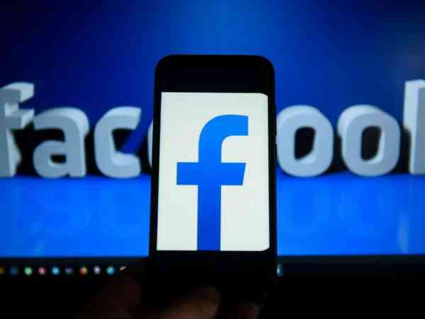 Facebook blocks 115 accounts for alleged 'inauthentic behavior' ahead of midterms