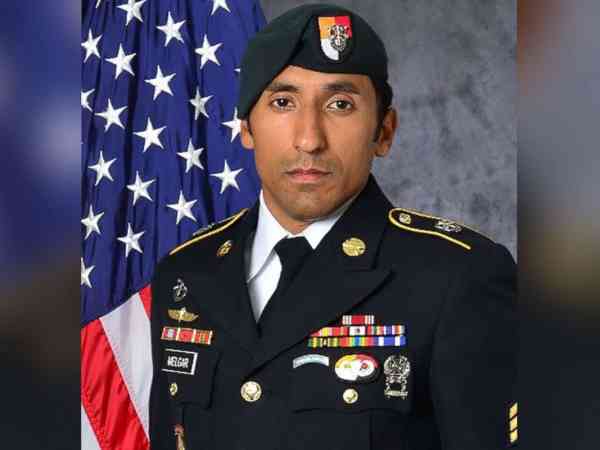 Navy SEALs, Marines charged with murder in death of Green Beret