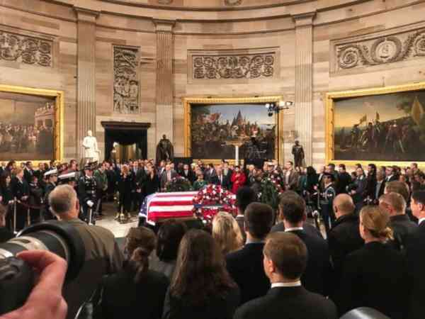 Thousands line up overnight to pay respects to George H.W. Bush