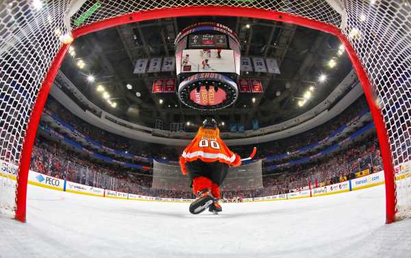 Gritty’s evolution from googly-eyed hockey mascot to meme to leftist avatar, explained