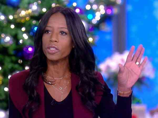 Mia Love says 'it wasn't my job' to be in 'lockstep' with Trump