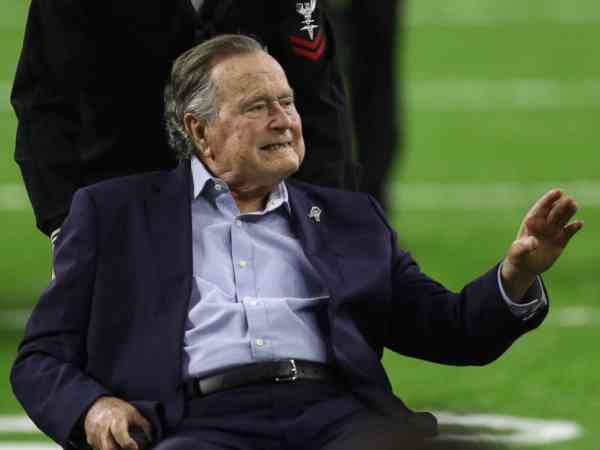 Former President George H.W. Bush dead at 94