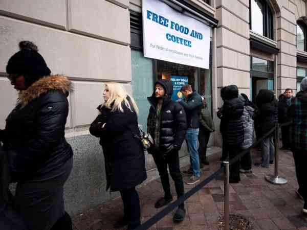 Federal workers line up for free meals, visit food banks as shutdown hits Day 28