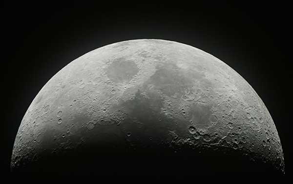 Not Dead After All: Traces of Tectonic Activity Found on Moon, Scientists Say