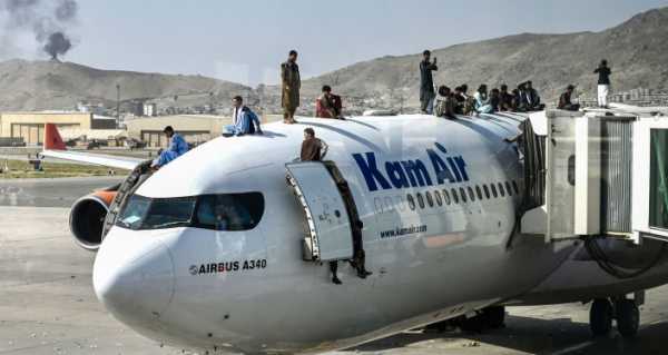 Pentagon: 'Several Fatalities' as US Plane Flew From Kabul With Afghans Clinging to Side