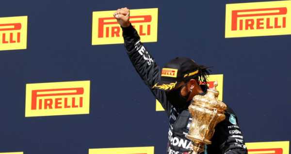 F1: Lewis Hamilton Wins British Grand Prix Despite Puncture on Last Lap